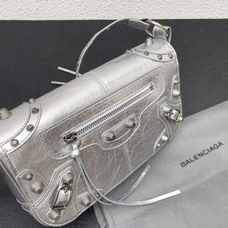 Balenciaga Silver Crossbody Bag 9002 26cm - Image 5