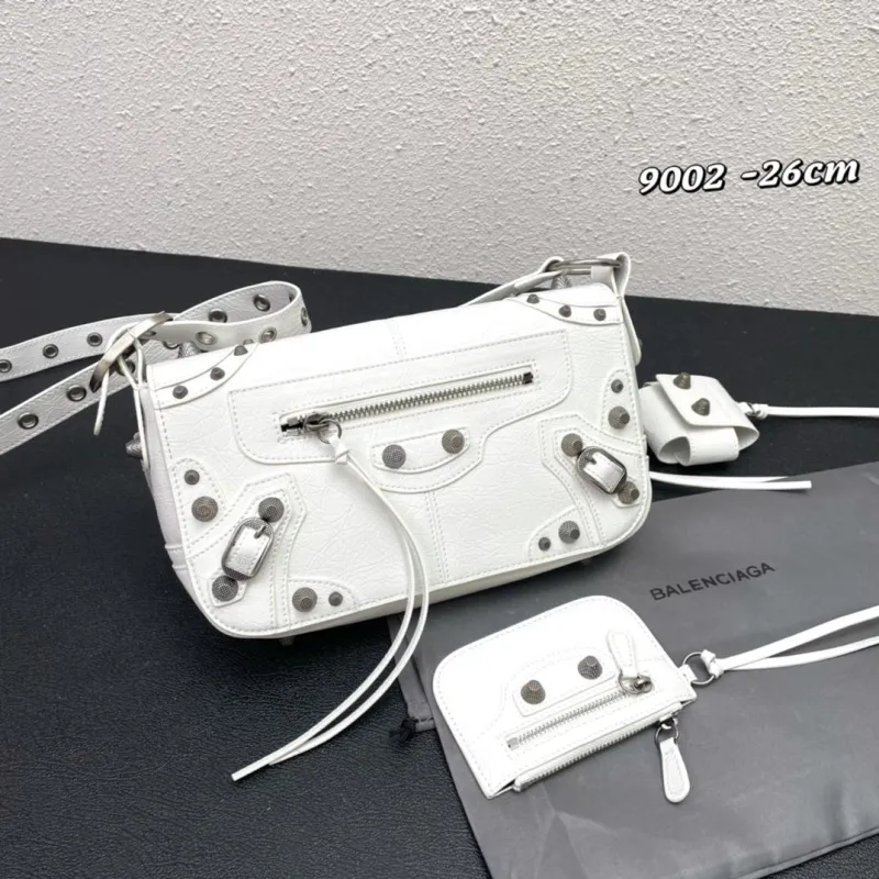 Balenciaga White Crossbody Bag 9002 Size 26cm - Image 4