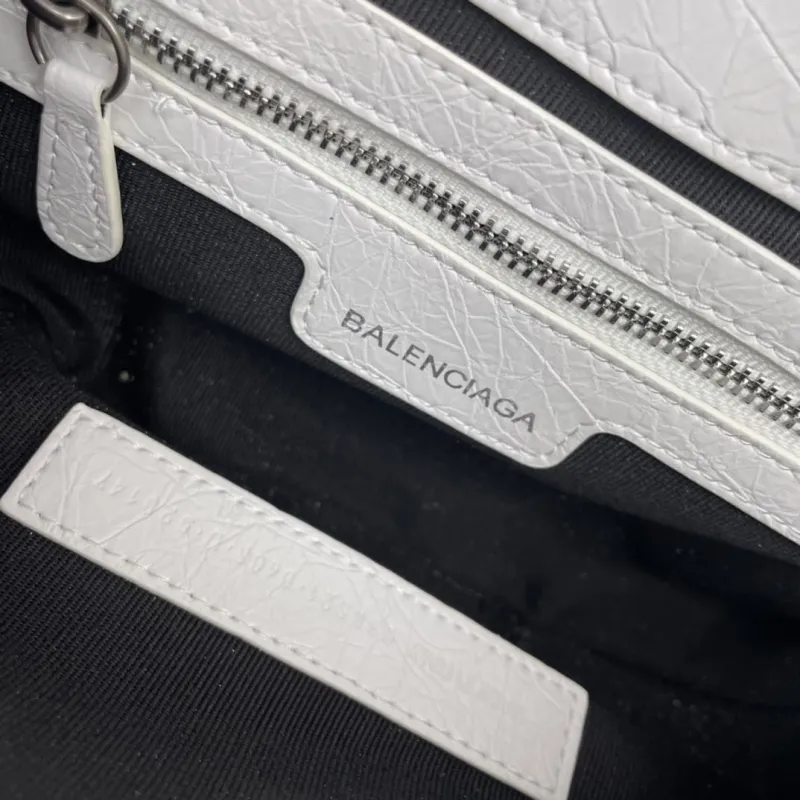 Balenciaga White Crossbody Bag 9002 Size 26cm - Image 9