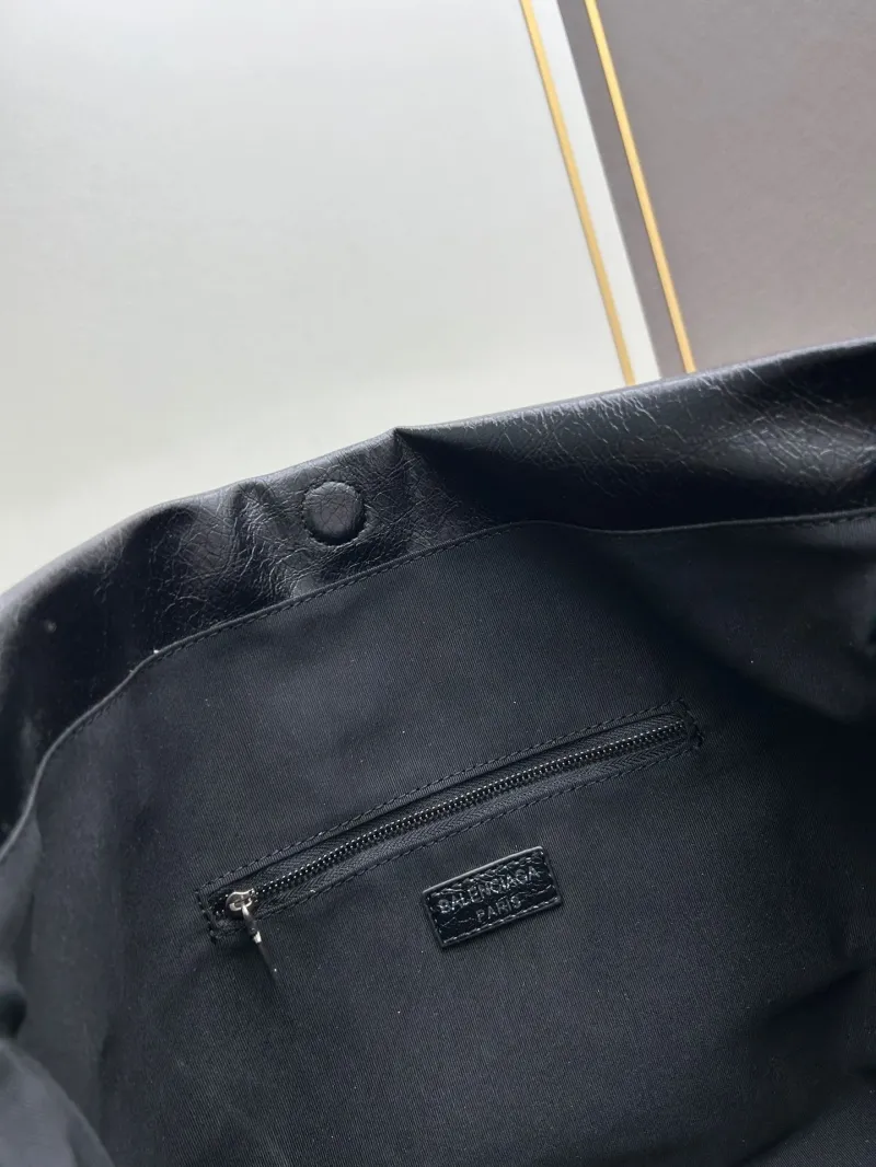 Balenciaga Black Crossbody Messenger Bag 6896 - Image 8