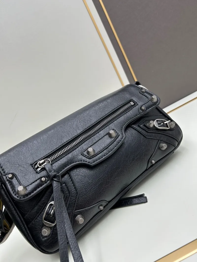 Balenciaga Black Leather Crossbody Bag 6845 - Image 4