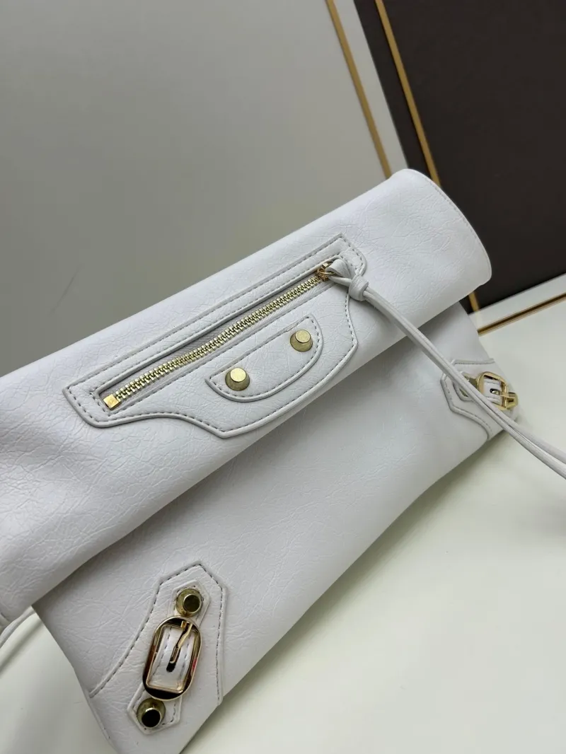Balenciaga White Satchel Crossbody Bag 6844 - Image 3