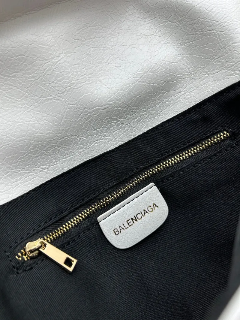 Balenciaga White Satchel Crossbody Bag 6844 - Image 8