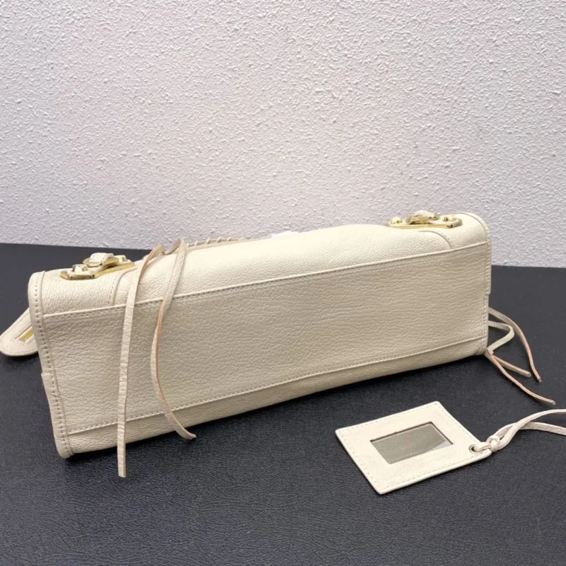Balenciaga Large Cream Top Handle Bag 38cm - Image 7
