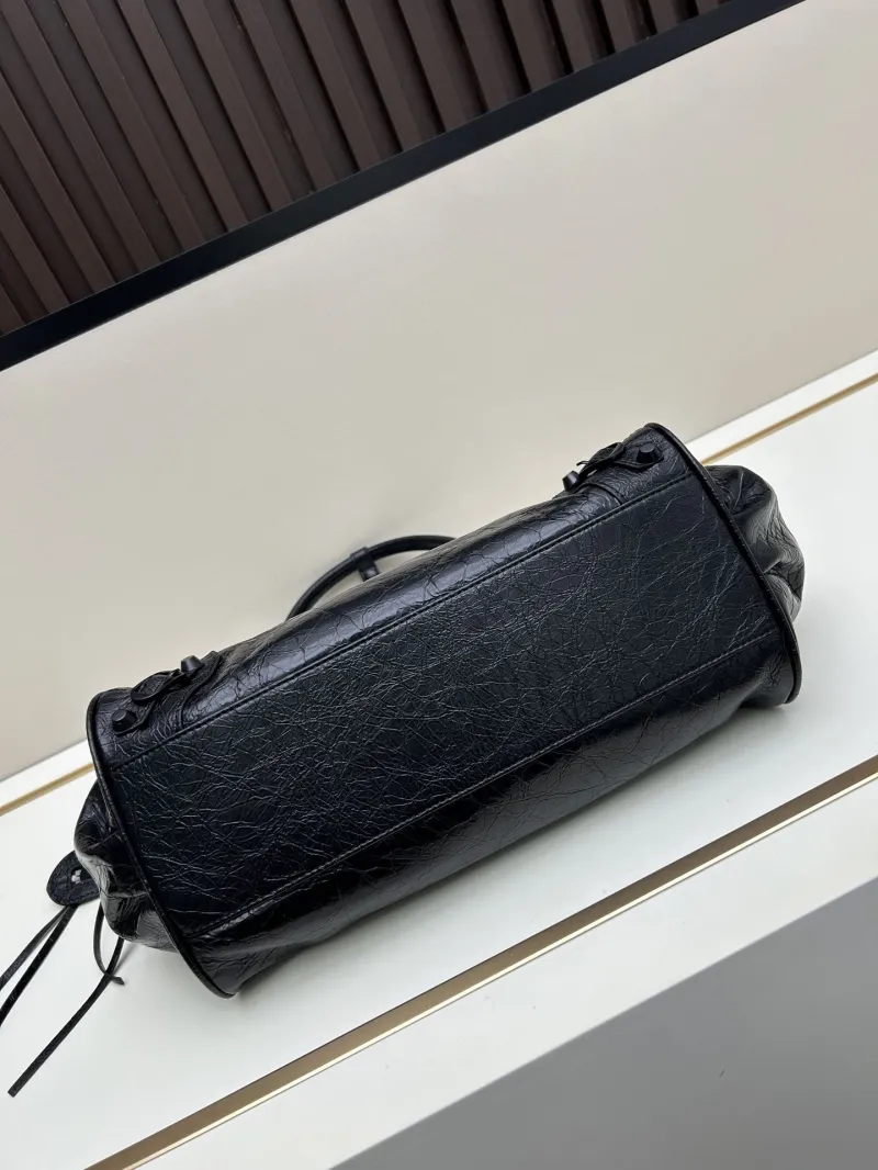 Balenciaga Black Top Handle Bag 31 - Image 5
