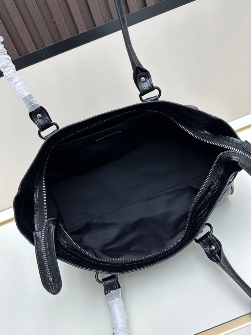 Balenciaga Black Top Handle Bag 31 - Image 7