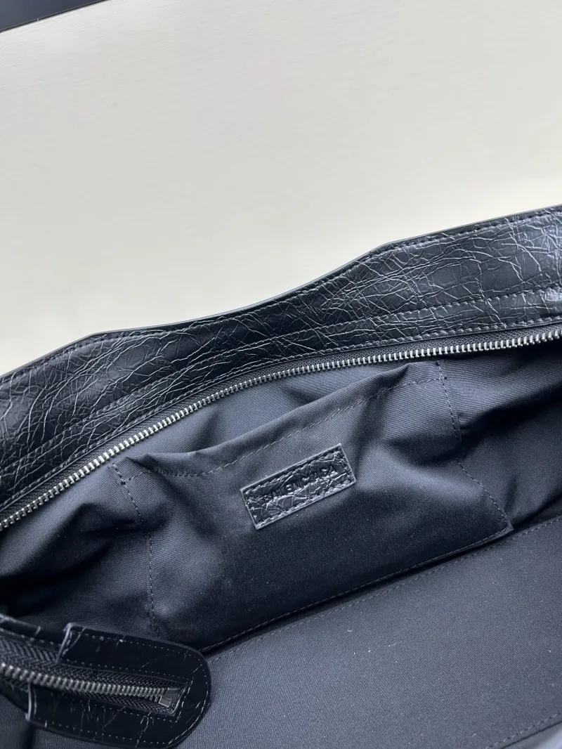 Balenciaga Black Top Handle Bag 31 - Image 8