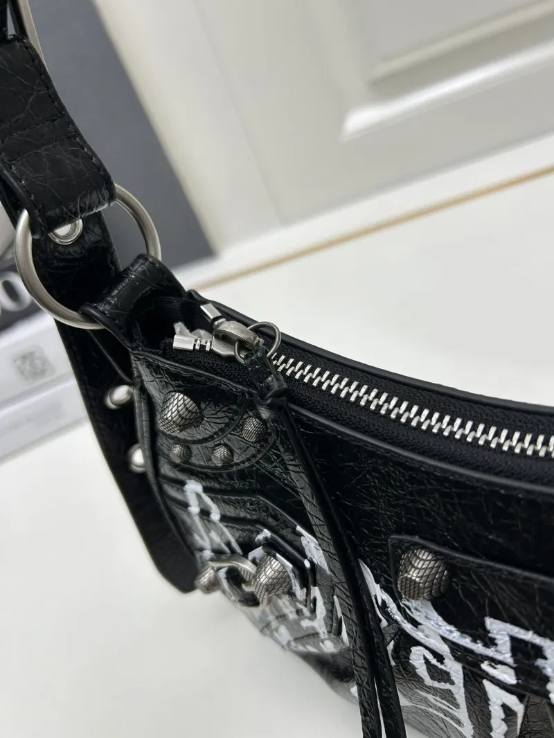 Balenciaga Black Top Handle Bag 8081 - Image 6