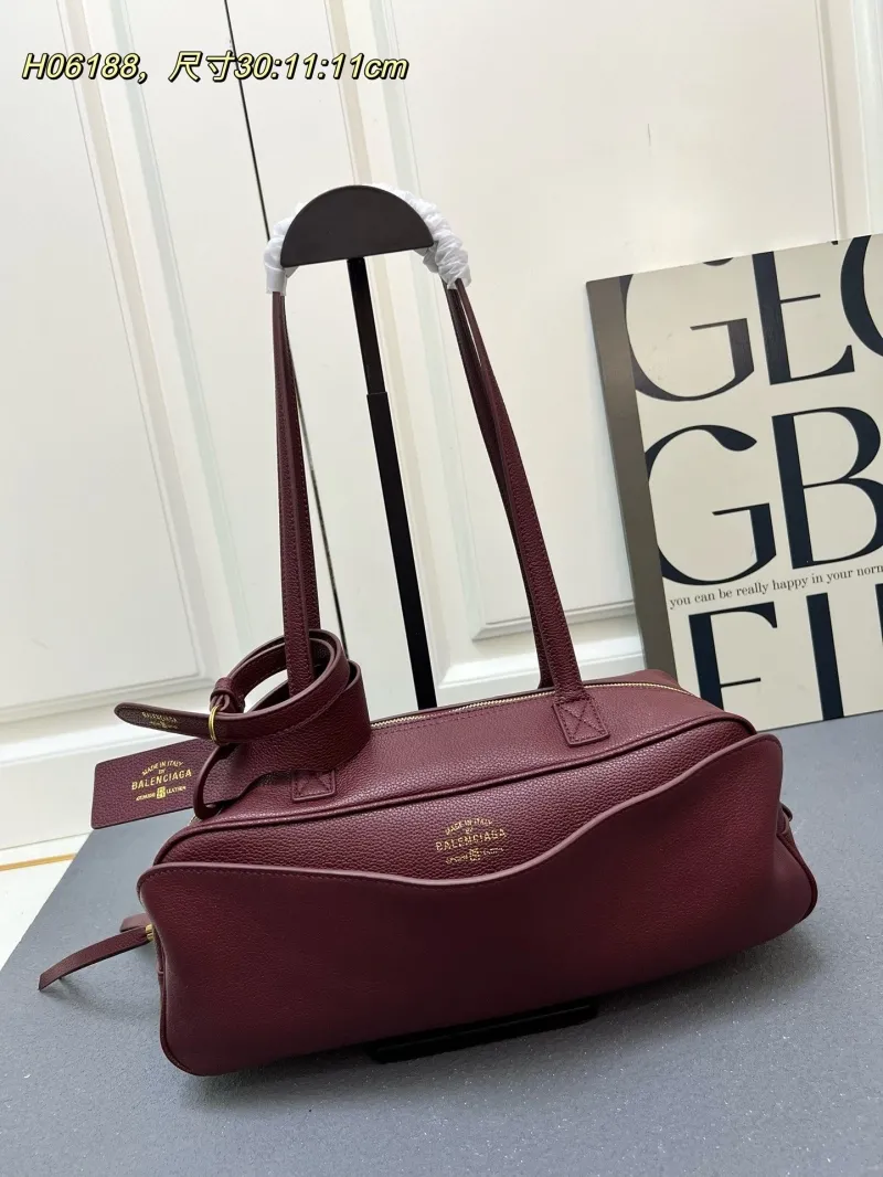 Balenciaga H06188 Burgundy Leather Shoulder Bag