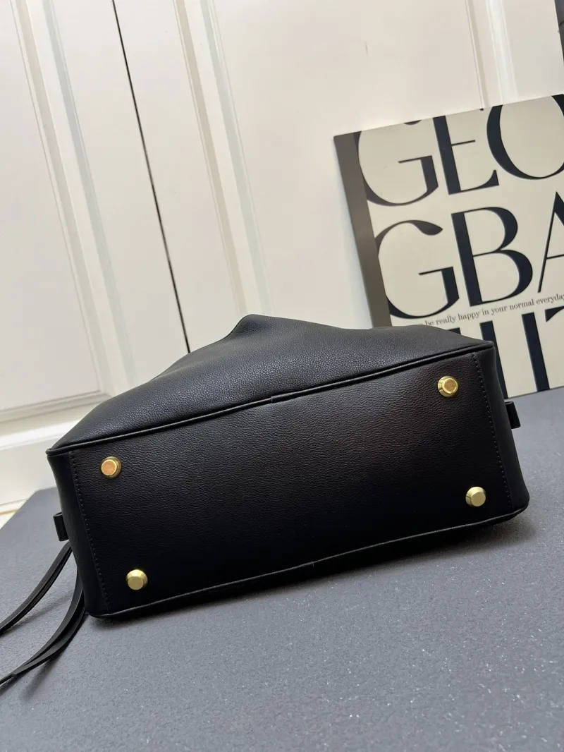 Balenciaga H06188 Black Leather Top Handle Bag - Image 7