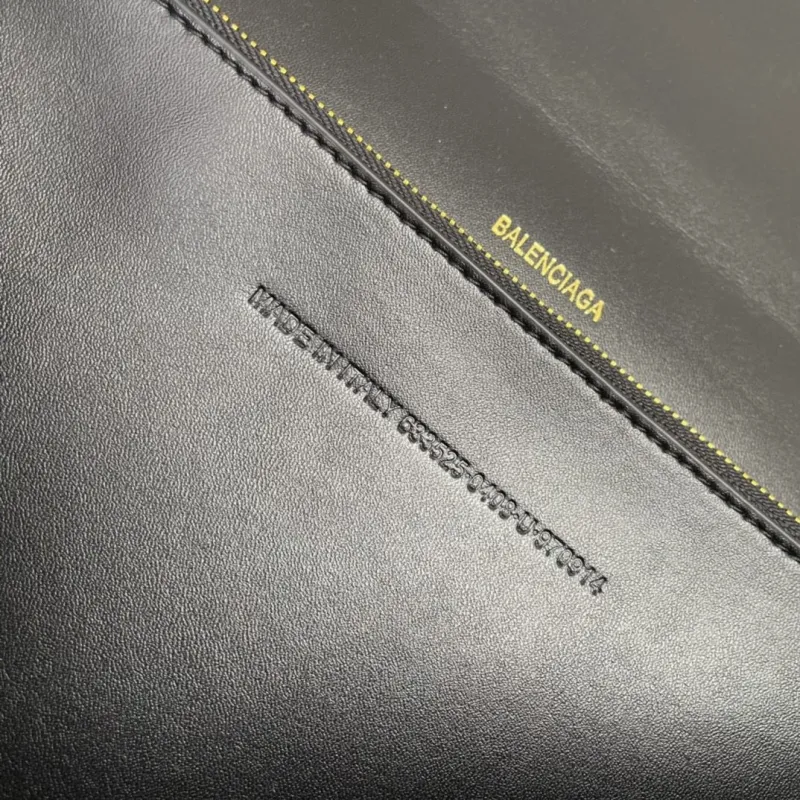 Balenciaga Black Crocodile Embossed Chain Shoulder Bag 8915 - Image 9