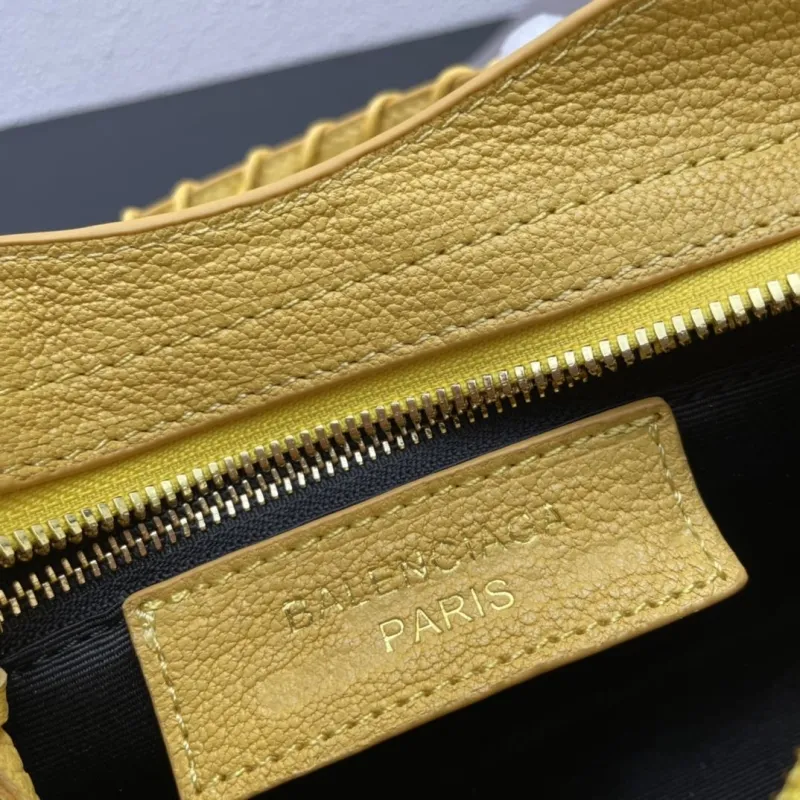 Balenciaga Small Yellow Top Handle Bag - Image 9