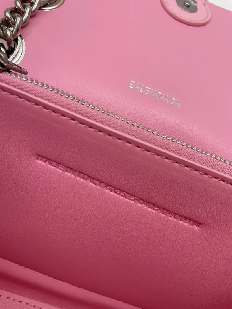 Balenciaga Pink Quilted Chain Shoulder Bag 8911 - Image 9