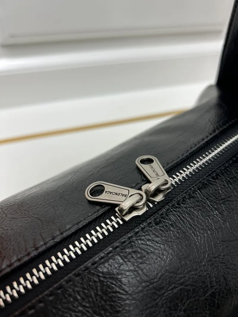 Balenciaga Black Leather Shoulder Bag 9019 - Image 5