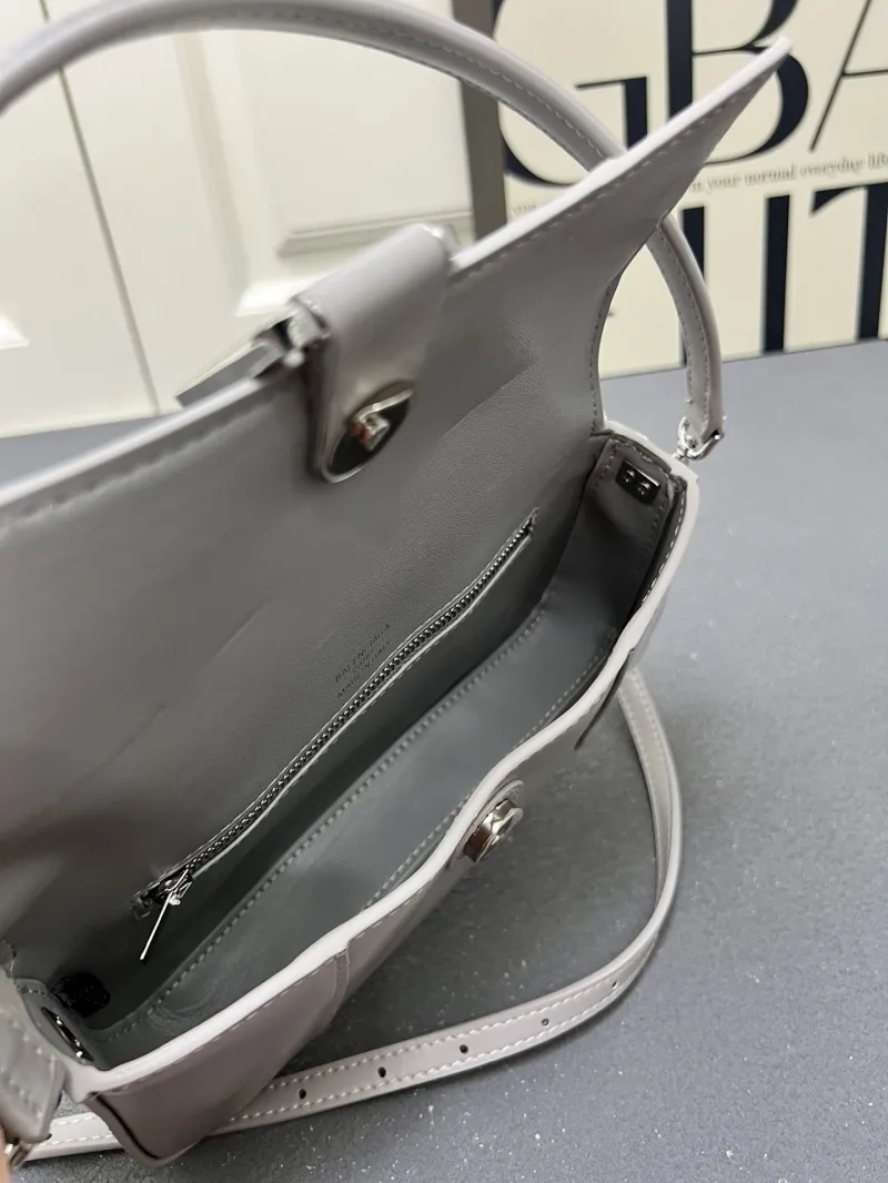 Balenciaga Gray Top Handle Bag H02606 - Image 8