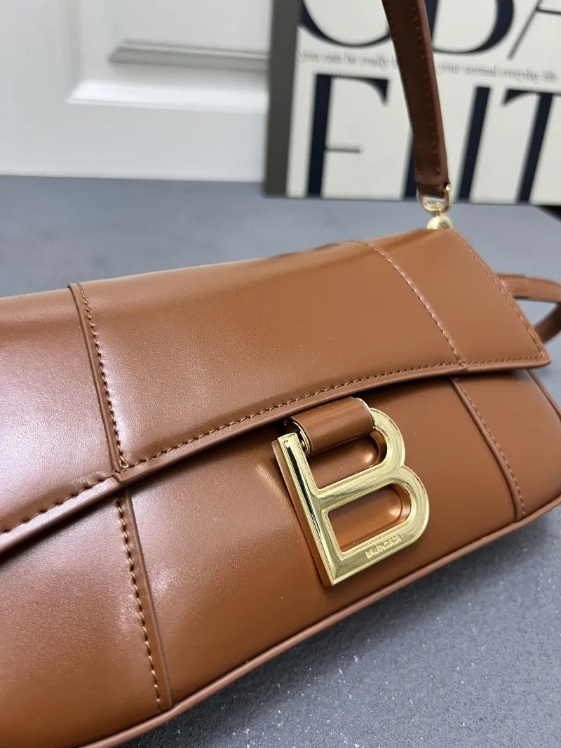 Balenciaga Brown Shoulder Bag H02606 - Image 4