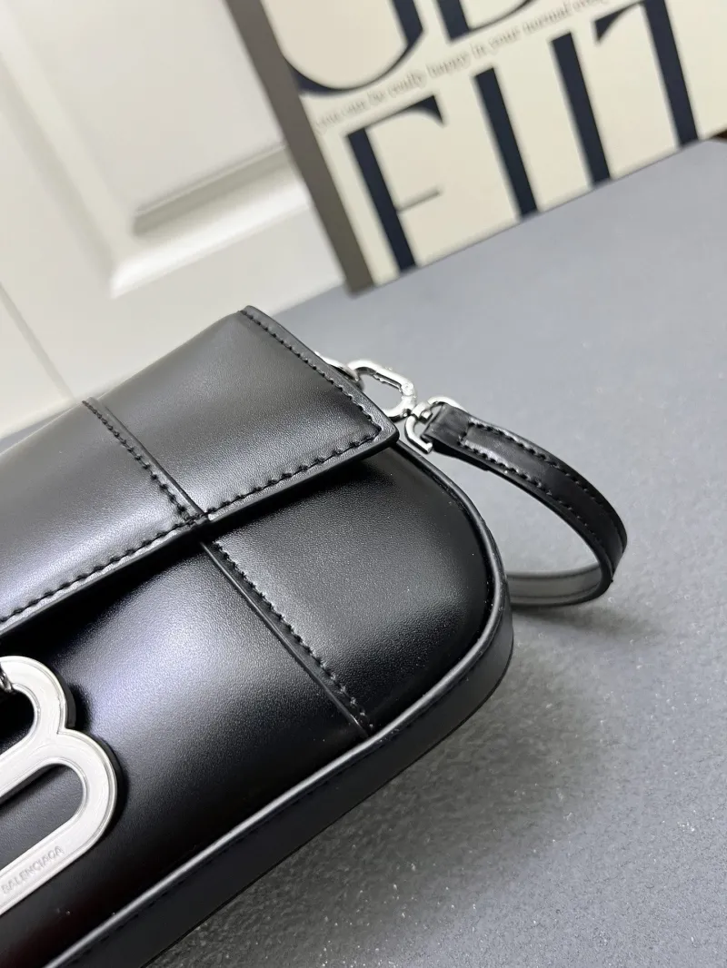 Balenciaga Black Leather Top Handle Crossbody Bag H02606 - Image 6