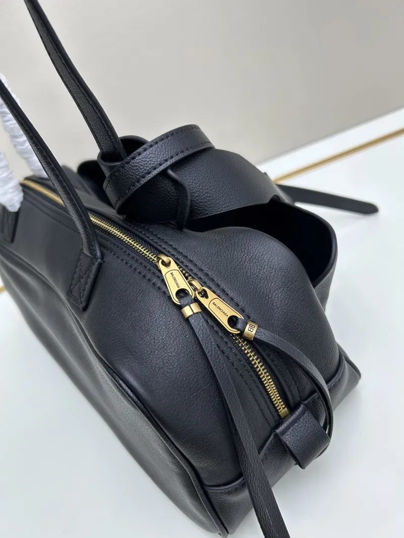 Balenciaga Black Leather Top Handle Shoulder Bag - Image 6