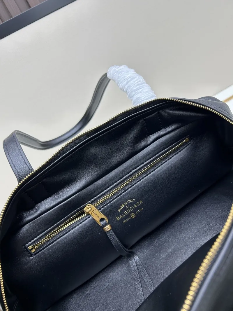 Balenciaga Black Leather Top Handle Shoulder Bag - Image 8