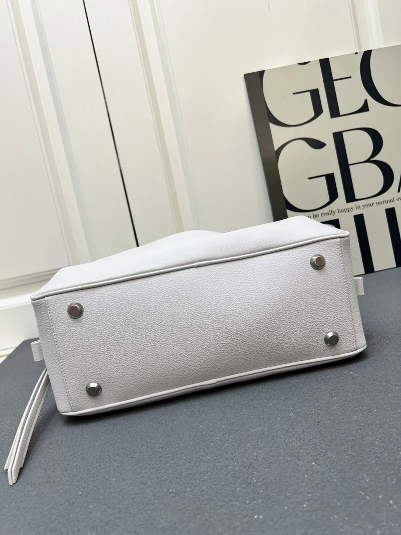 Balenciaga White Top Handle Bag H06188 - Image 7