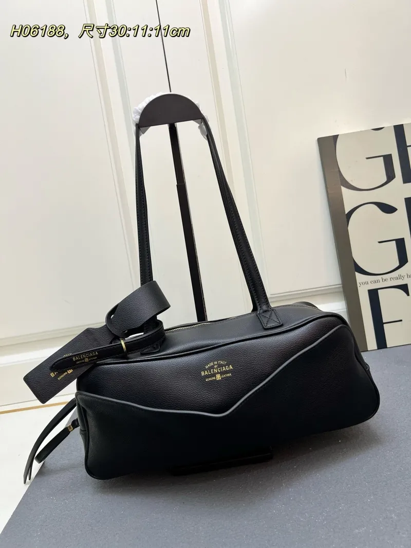 Balenciaga Black Leather Top Handle Bag H06188