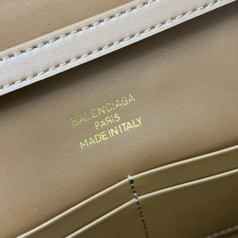 Balenciaga Brown Top Handle Shoulder Bag H08896 - Image 9
