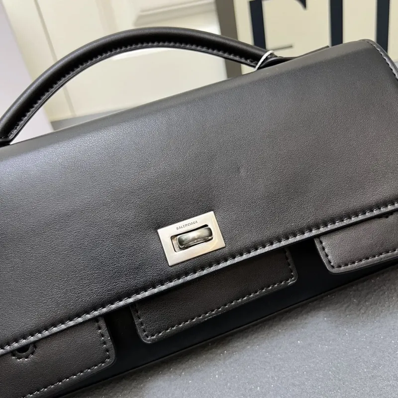 Balenciaga Black Top Handle Bag H08896 - Image 5