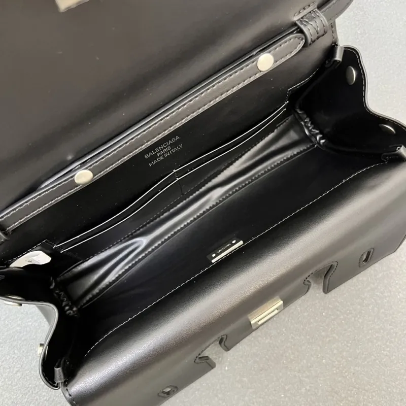 Balenciaga Black Top Handle Bag H08896 - Image 8