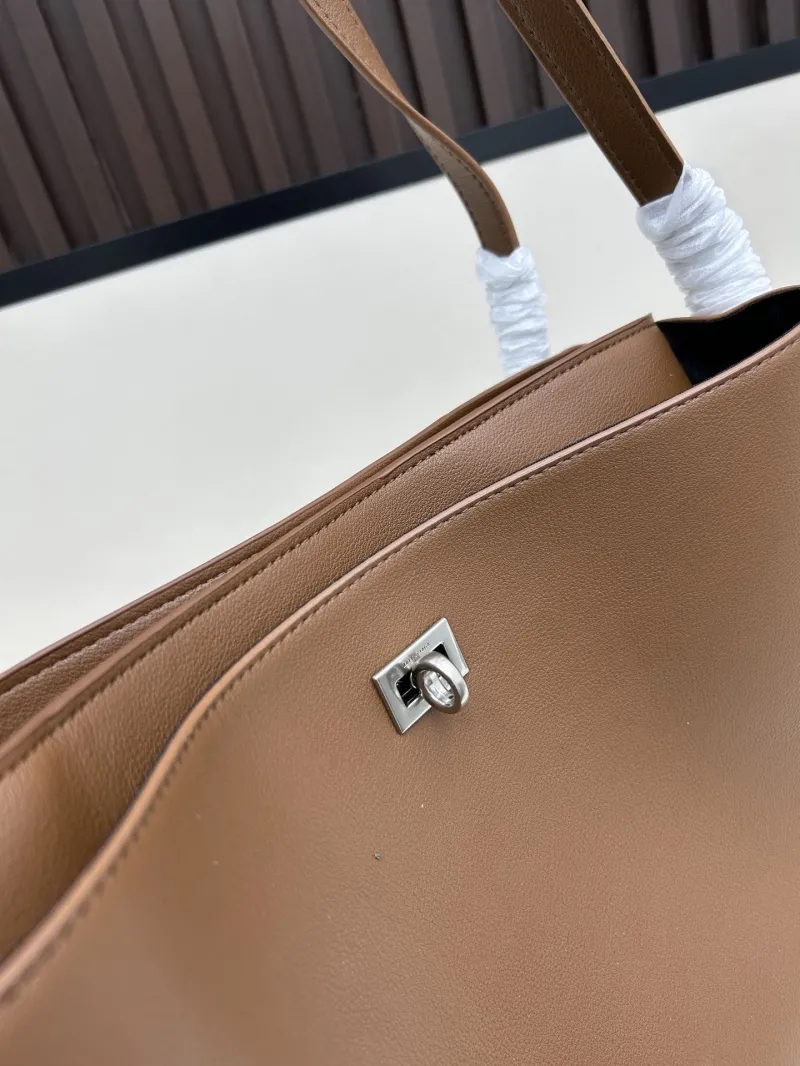 Balenciaga Brown Leather Top Handle Bag 6005 - Image 4