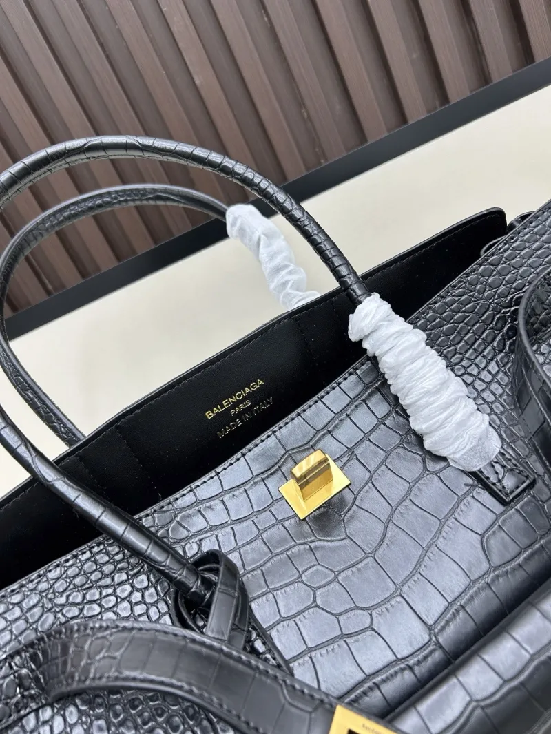 Balenciaga Black Croc Embossed Top Handle Tote Bag 8050 - Image 4