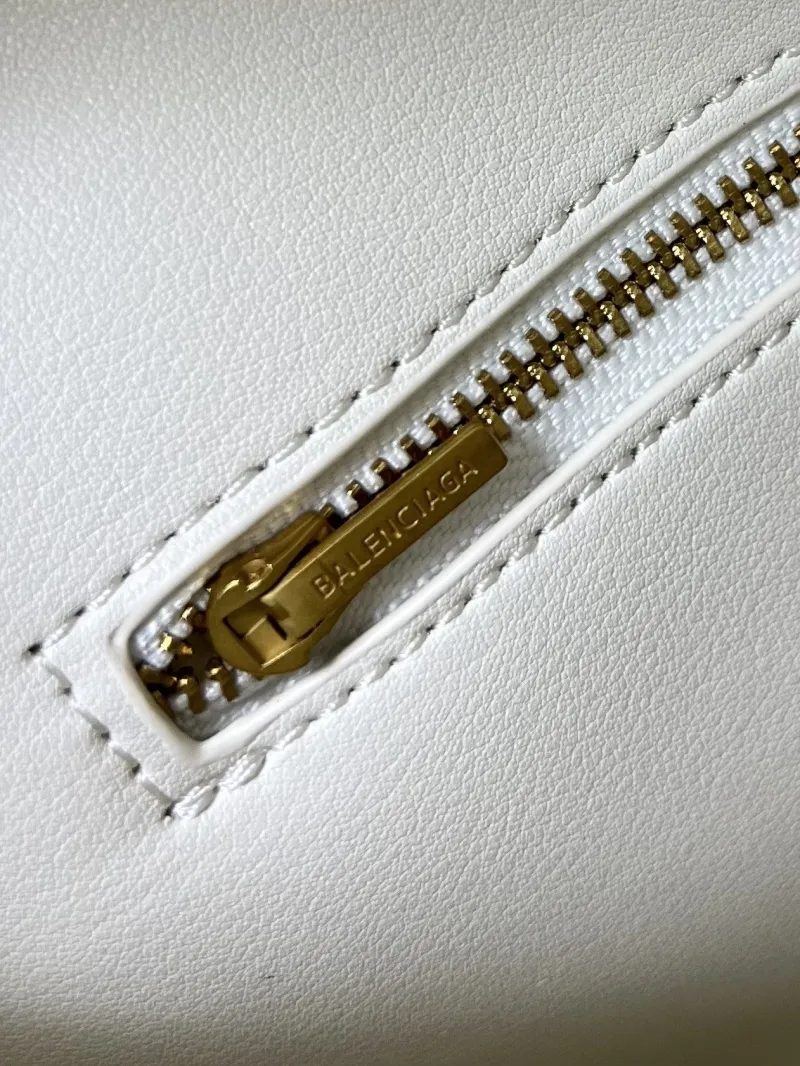 Alternative view of Balenciaga Rodeo White Leather Handbag