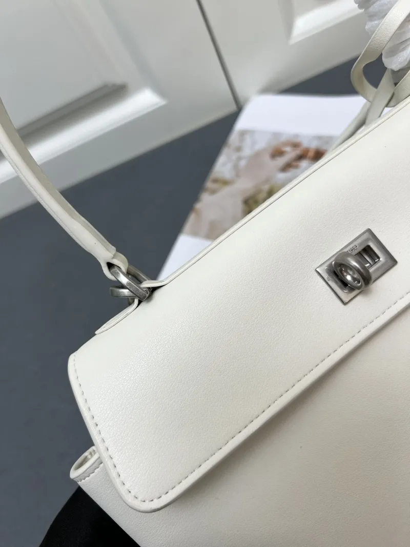 Balenciaga Rodeo White Leather Handbag 6623 - Image 4