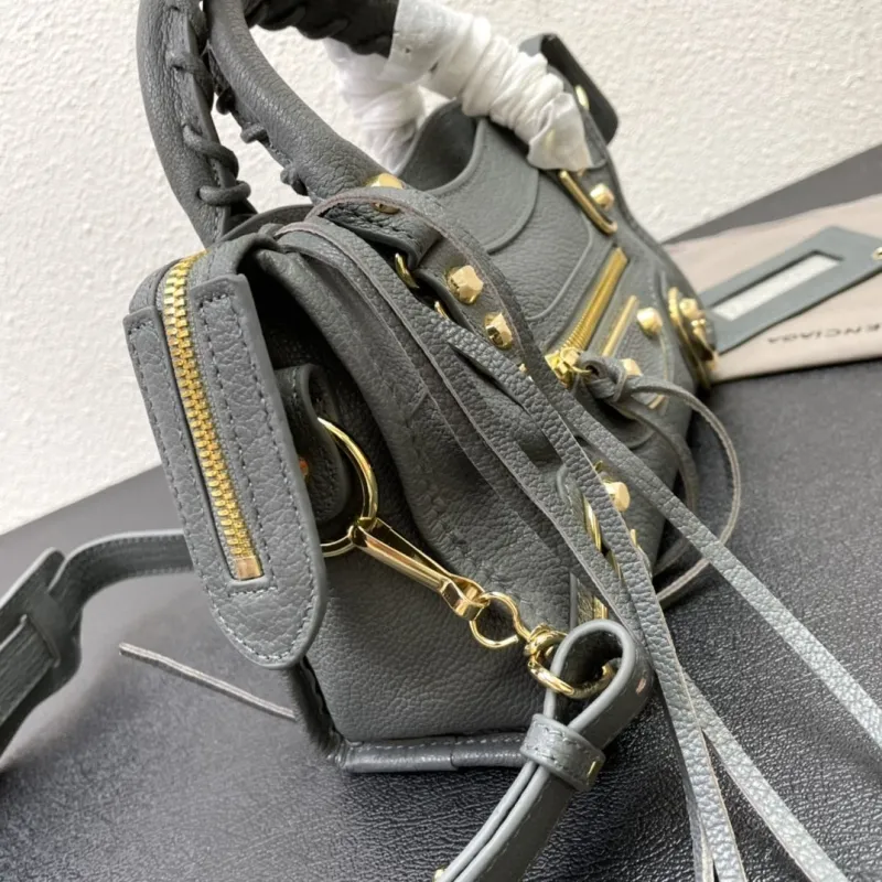Balenciaga Small Gray Top Handle Bag - Image 4