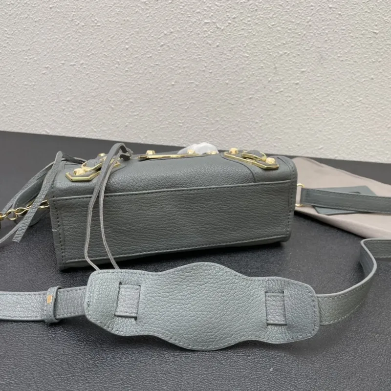 Balenciaga Small Gray Top Handle Bag - Image 7