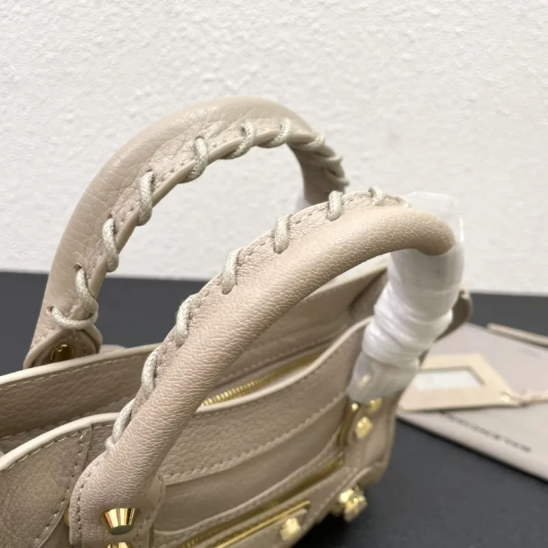 Balenciaga Medium Beige Top Handle Leather Bag - Image 6