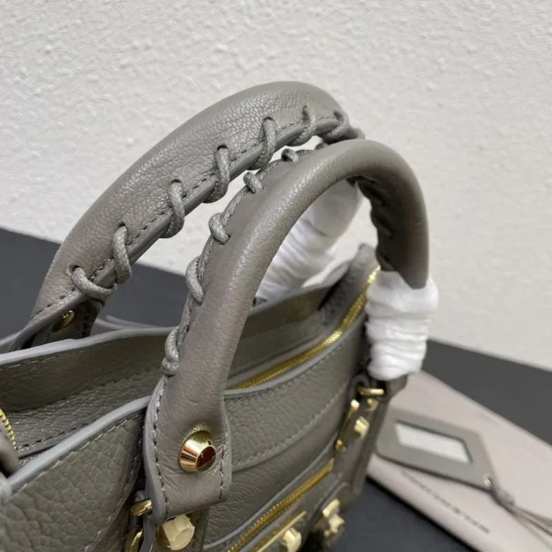 Balenciaga Medium Gray Top Handle Bag - Image 5