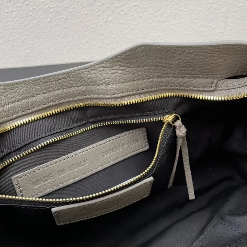 Balenciaga Large Gray Top Handle Bag - Image 9