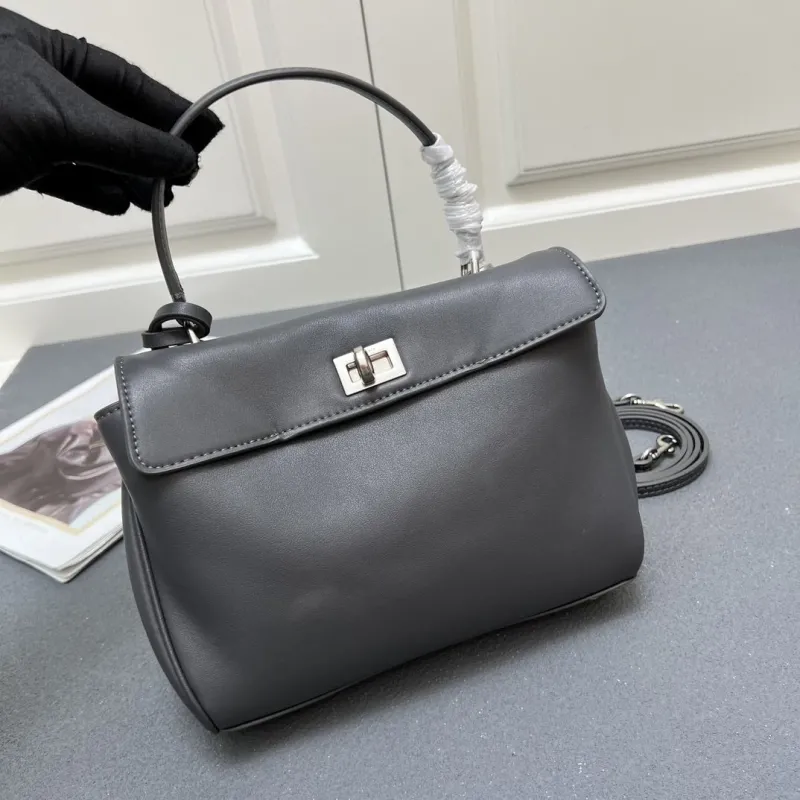 Balenciaga Black Top Handle Bag 6625SQ 23cm - Image 4