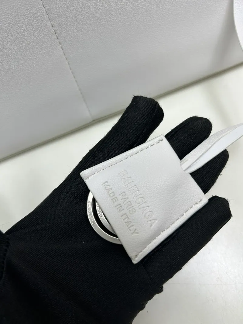 Balenciaga White Top Handle Bag 9027 - Image 4