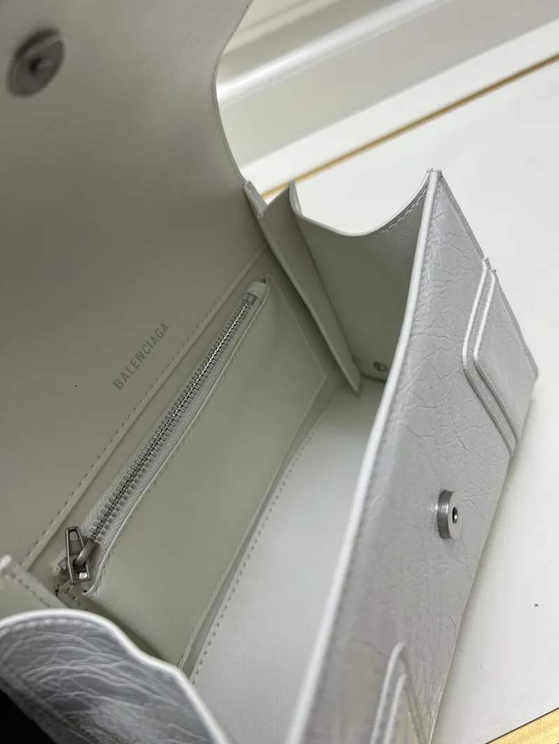 Balenciaga White Top Handle Bag 9026 - Image 10