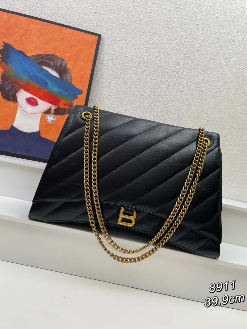 Balenciaga Black Quilted Chain Shoulder Bag Model 8911