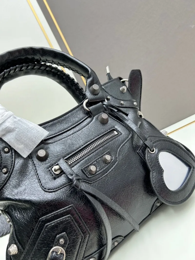 Balenciaga Black Top Handle Shoulder Bag 6028 - Image 4