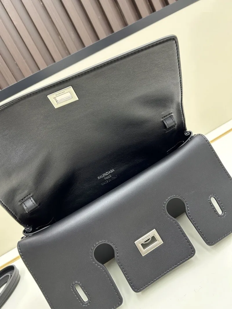 Balenciaga Black Leather Top Handle Bag 804817 - Image 7