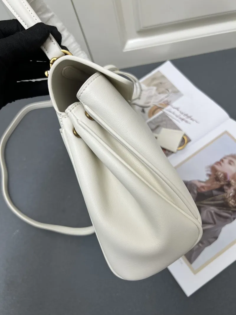 Balenciaga Rodeo White Top Handle Bag - Image 7