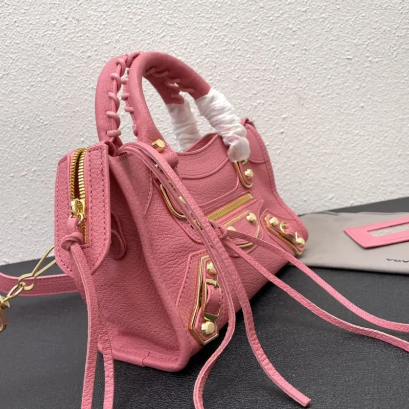 Balenciaga Small Pink Top Handle Bag 24cm - Image 4