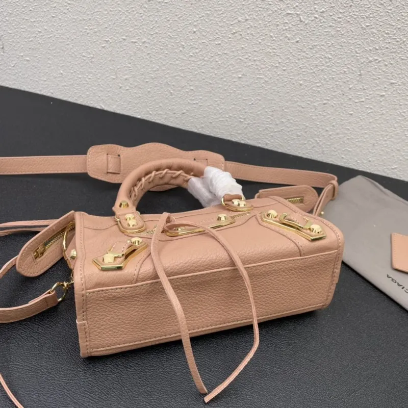 Balenciaga Small 24cm Light Pink Top Handle Bag - Image 7