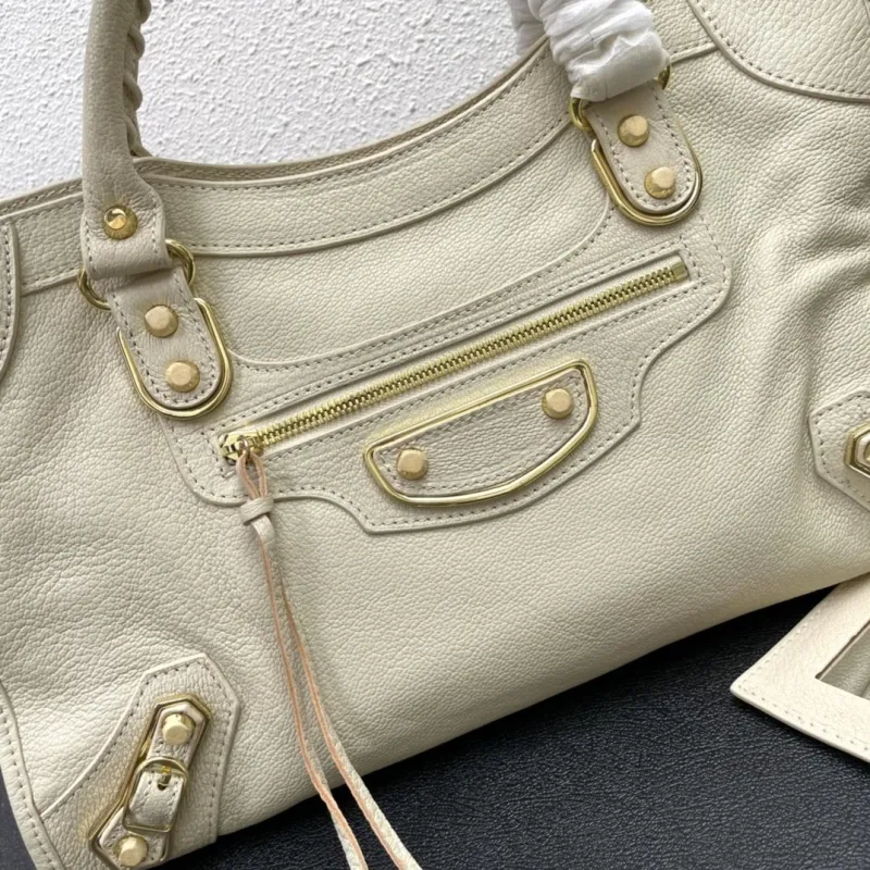 Balenciaga Large Cream Top Handle Bag - Image 4