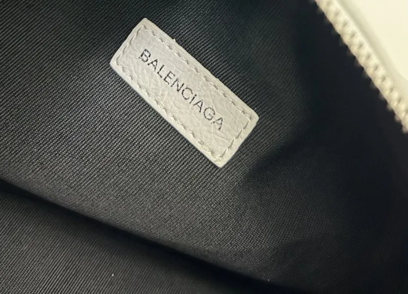 Balenciaga White Top Handle Bag 9019 - Image 9