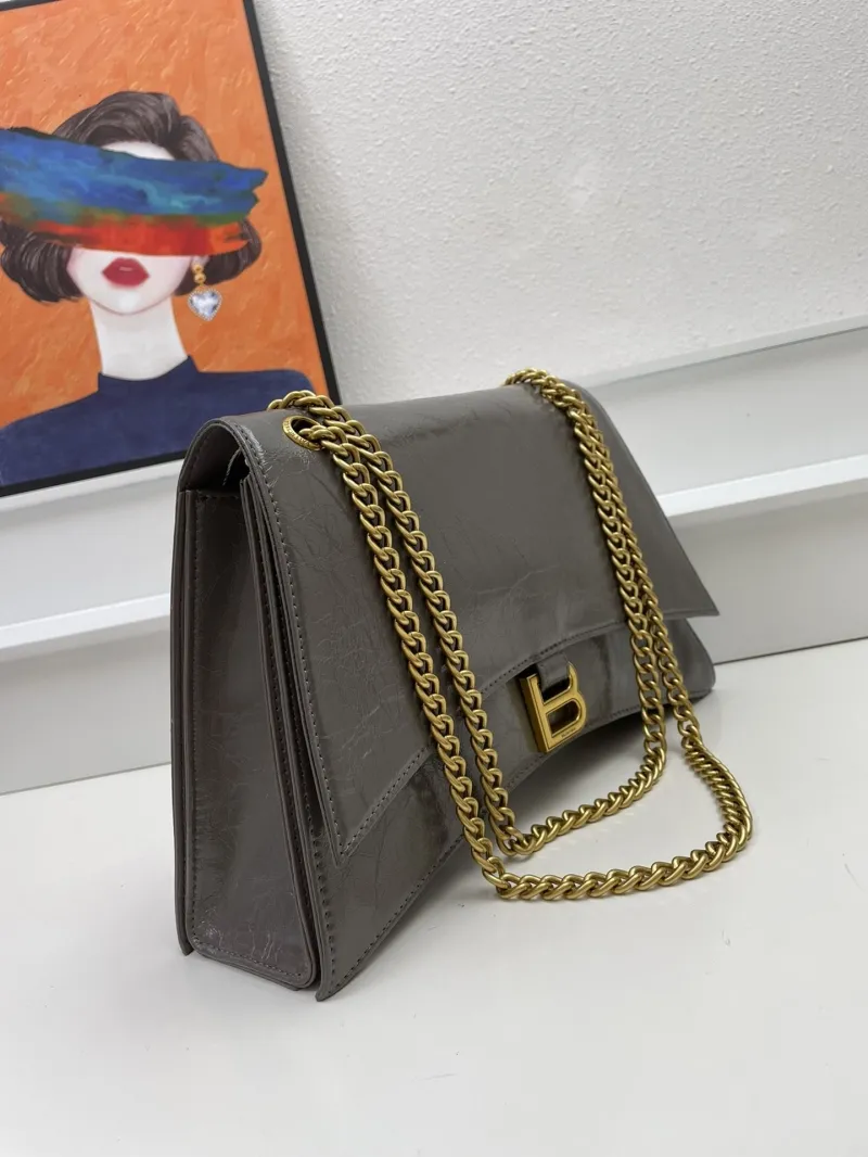 Balenciaga 8915 Gray Chain Shoulder Bag - Image 6