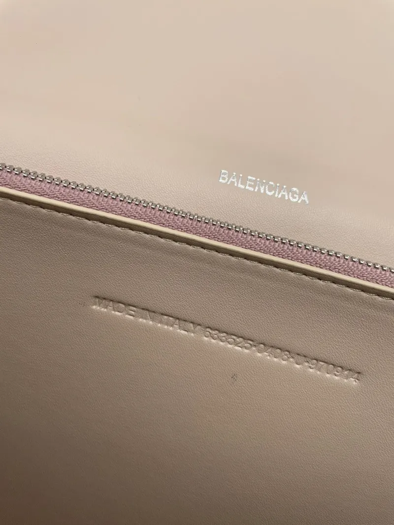 Balenciaga Beige Chain Shoulder Bag 8911 - Image 9